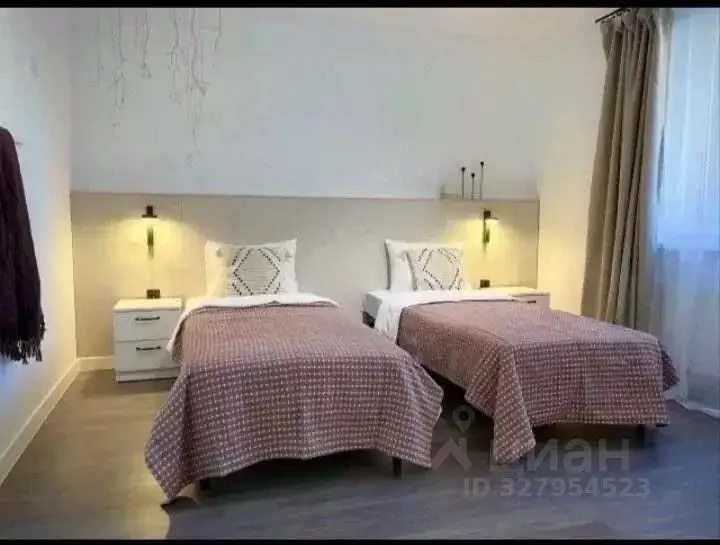 3-к кв. Новгородская область, Великий Новгород Большая Московская ул., ... - Фото 1