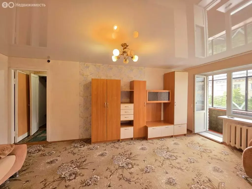 2-комнатная квартира: Чебаркуль, улица Калинина, 4 (43.7 м) - Фото 0