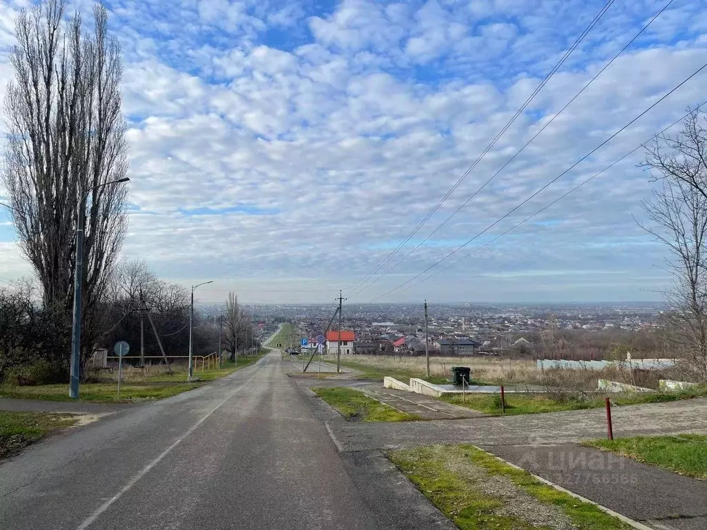 Участок в Адыгея, Майкоп Славянская ул. (6.89 сот.) - Фото 1