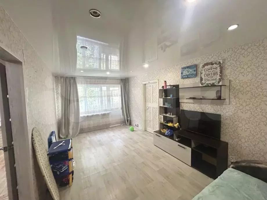2-к. квартира, 44 м, 1/5 эт. - Фото 0
