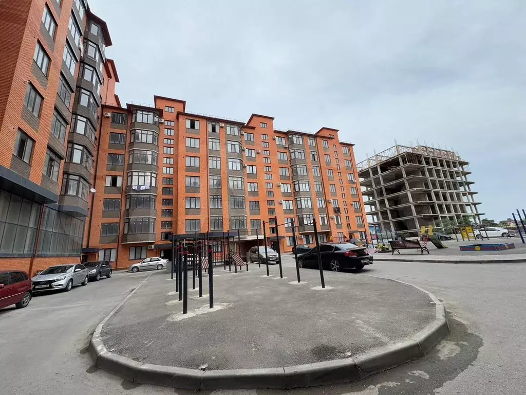 3-к. квартира, 120 м, 8/8 эт. - Фото 1
