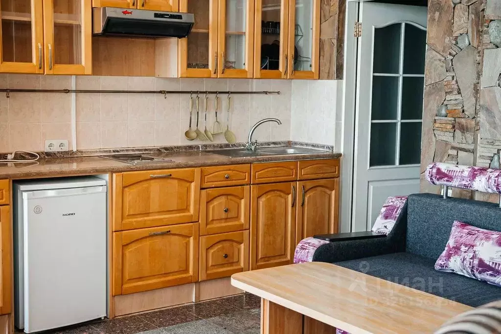 Комната Крым, Судак ул. Набережная, 73 - Фото 2