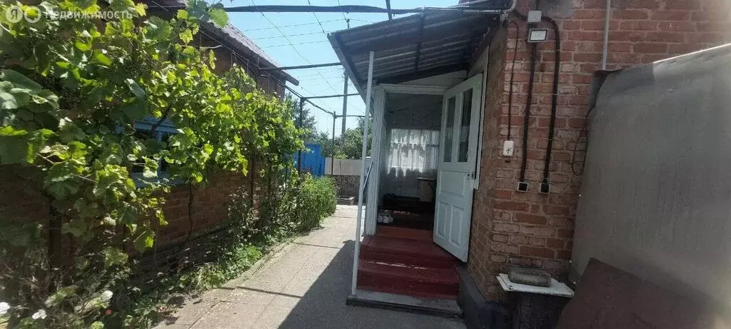 Дом в Афипский, Краснопартизанская улица (36.6 м) - Фото 1
