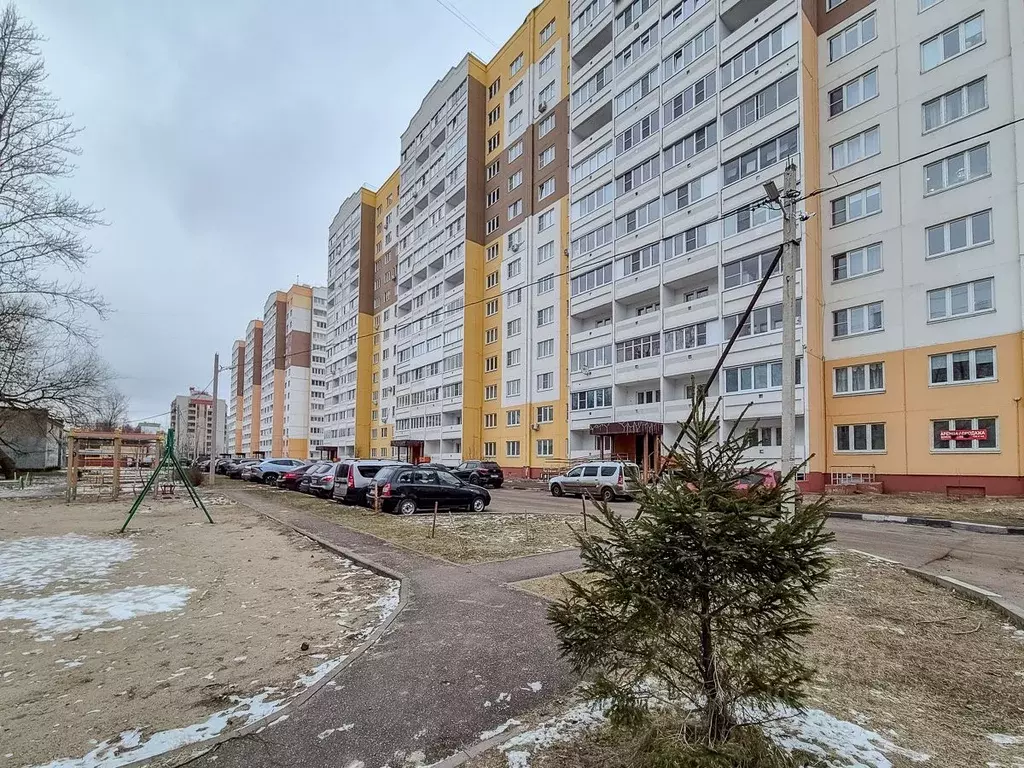 3-к кв. Ярославская область, Ярославль ул. Большая Техническая, 13 ... - Фото 0