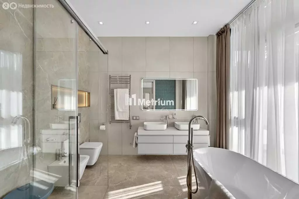 Дом в Одинцовский городской округ, КП Маслово парк (380 м) - Фото 0