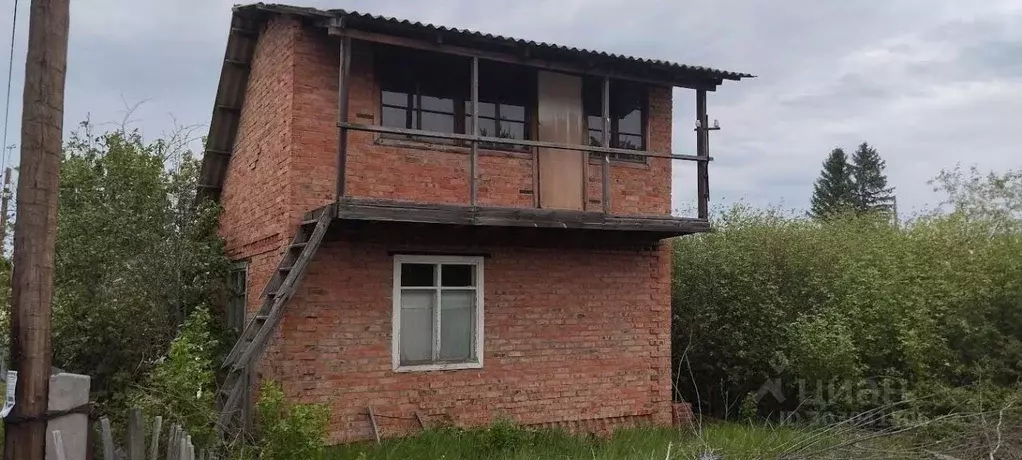 Дом в Омская область, Омский район, Дружинское с/пос, с. Красная Горка ... - Фото 1