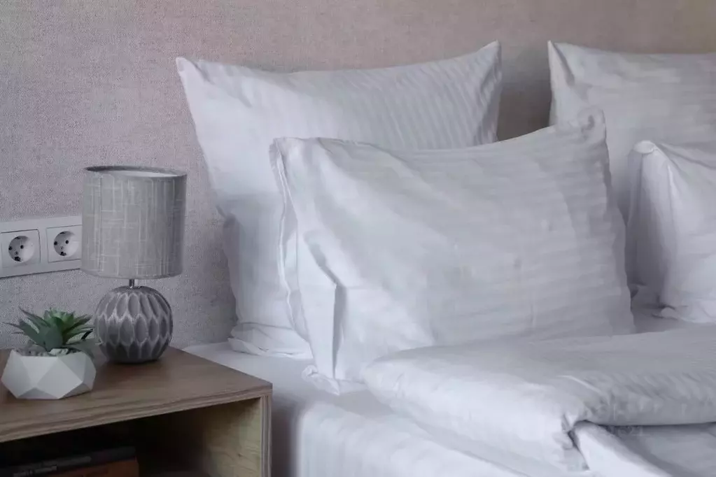 Комната Санкт-Петербург Транспортный пер., 15 (18.0 м) - Фото 1