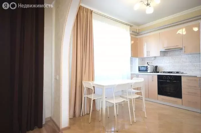 1-комнатная квартира: Евпатория, проспект Ленина, 68 (42 м) - Фото 0