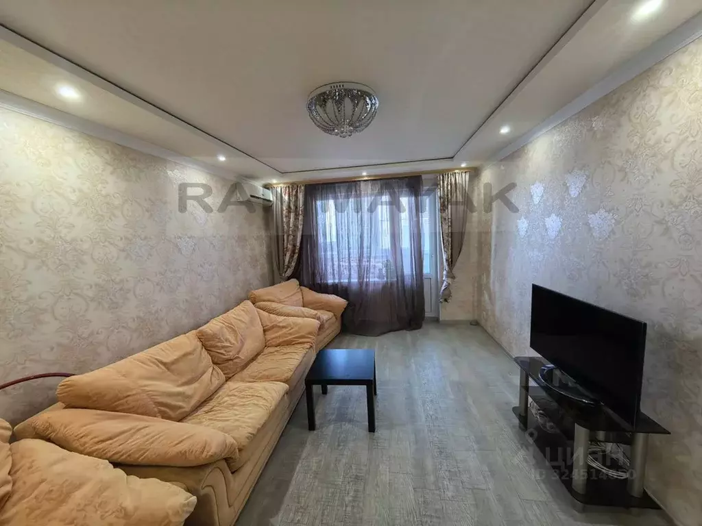 2-к кв. Адыгея, Майкоп ул. 12 Марта, 150К2 (50.9 м) - Фото 1