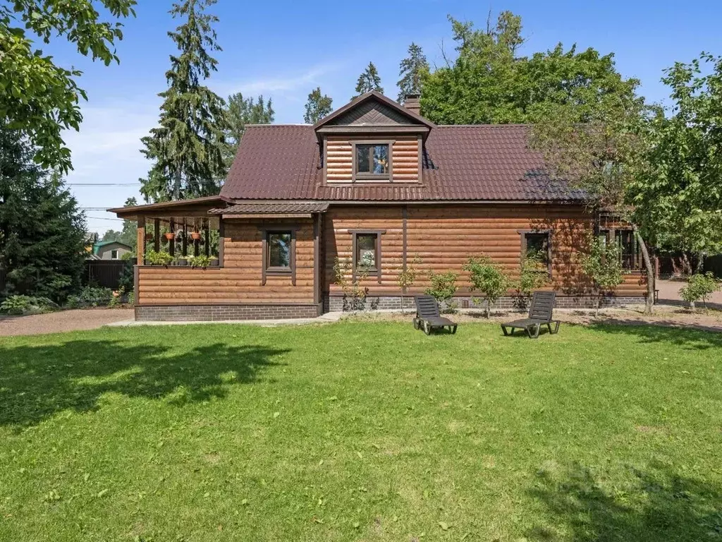 Дом в Ленинградская область, Гатчинский муниципальный округ, Сиверский ... - Фото 1