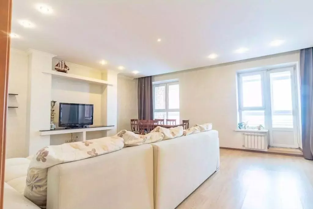 3-к кв. Иркутская область, Иркутск Ямская ул., 9 (120.0 м) - Фото 1