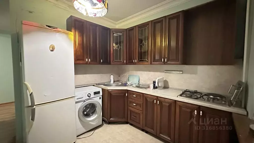 2-к кв. Дагестан, Махачкала ул. Абдулхакима Исмаилова, 45 (50.0 м) - Фото 0