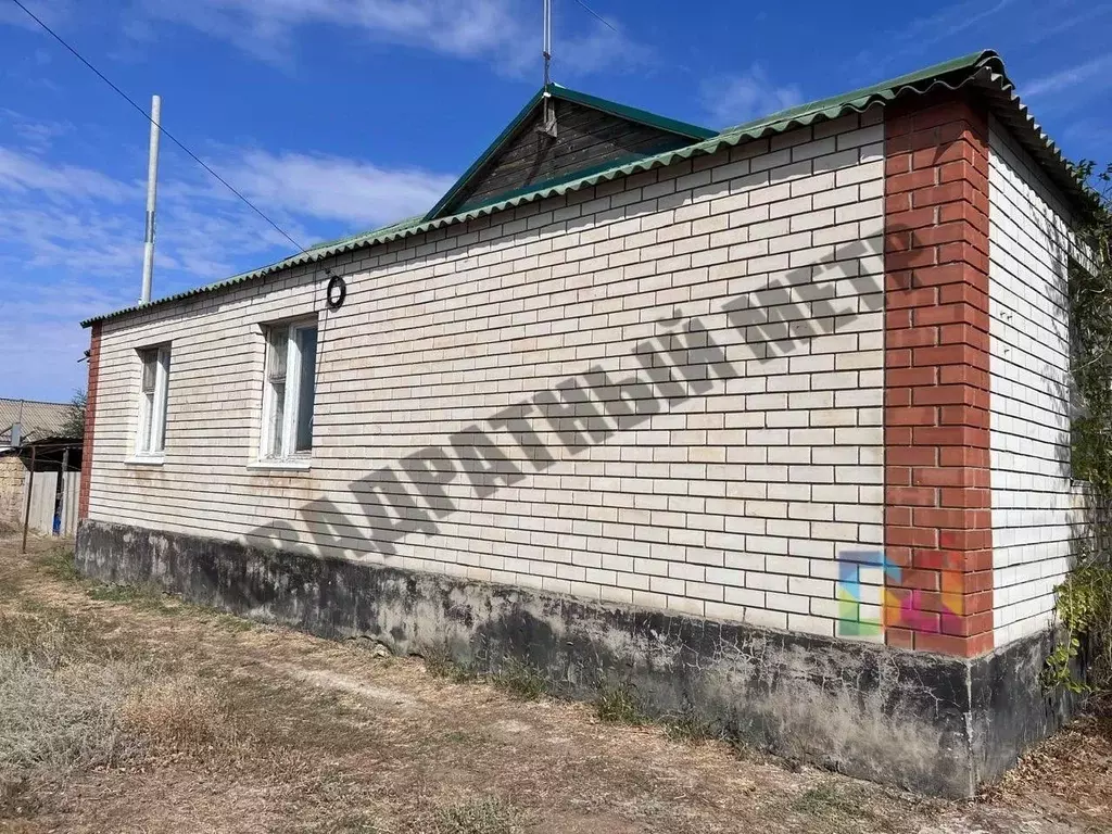 3-к кв. Калмыкия, Целинный район, с. Троицкое ул. Янтарная, 3 (106.04 ... - Фото 1