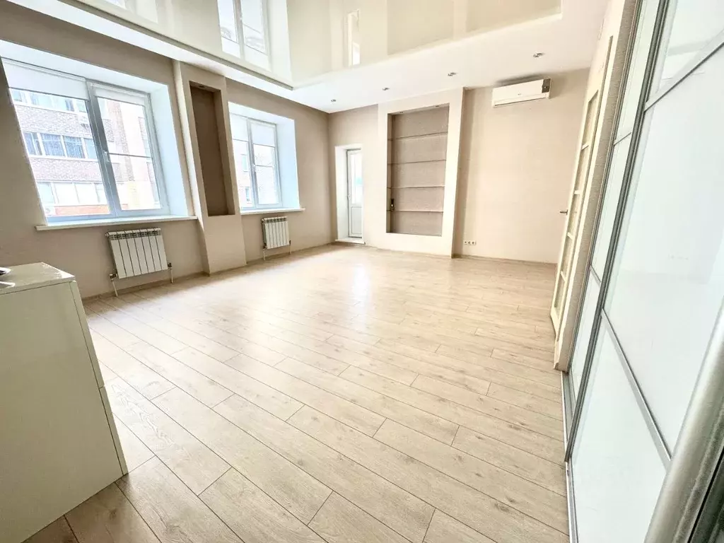 3-к кв. Ульяновская область, Ульяновск ул. Радищева, 86 (99.0 м) - Фото 1