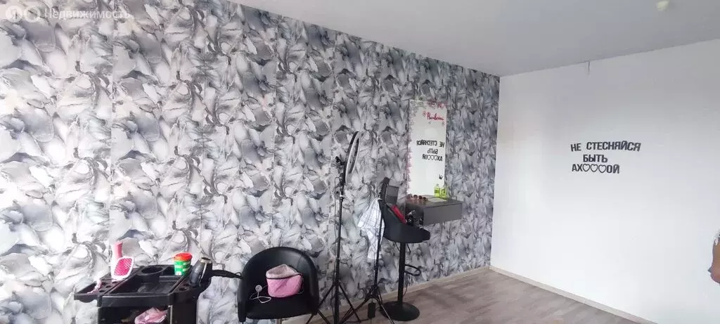 Квартира-студия: Сатка, улица Металлургов, 25 (32.3 м) - Фото 1