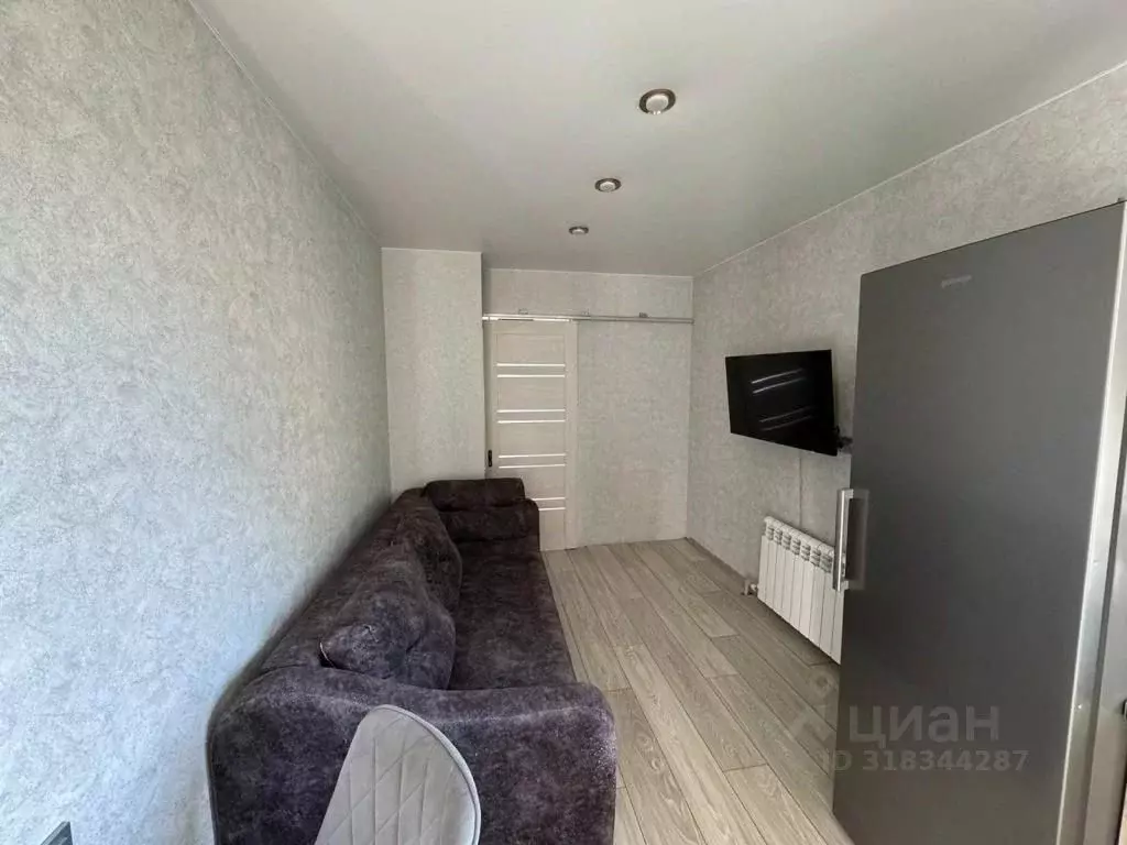 3-к кв. Калининградская область, Калининград ул. Серова, 24 (80.0 м) - Фото 1