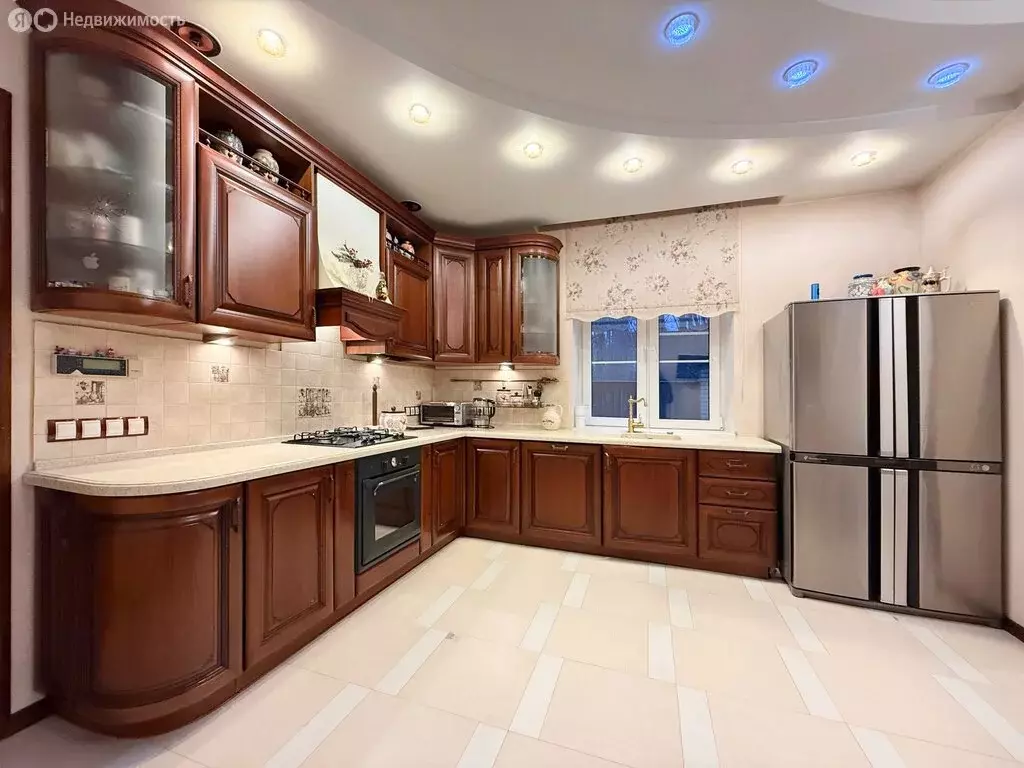 Дом в посёлок городского типа Малаховка, Быковское шоссе, 98 (440 м) - Фото 1