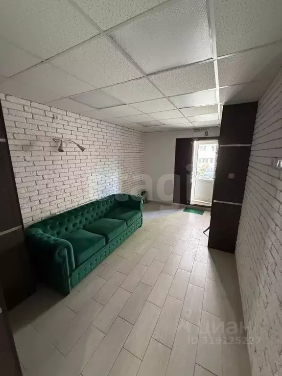 Помещение свободного назначения в Владимирская область, Ковров ул. ... - Фото 0