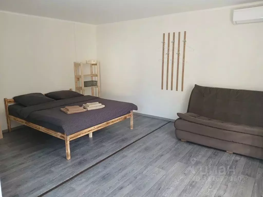 Дом в Краснодарский край, Сочи городской округ, с. Зубова Щель ул. ... - Фото 1