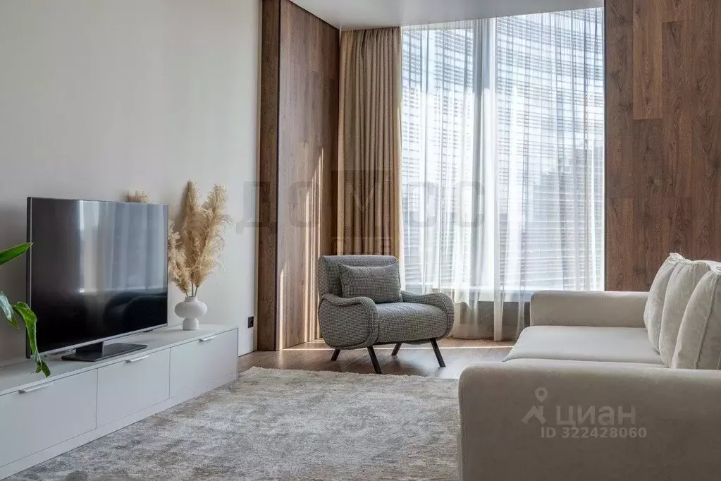 1-к кв. Свердловская область, Екатеринбург ул. Бориса Ельцина, 6 (93.8 ... - Фото 1