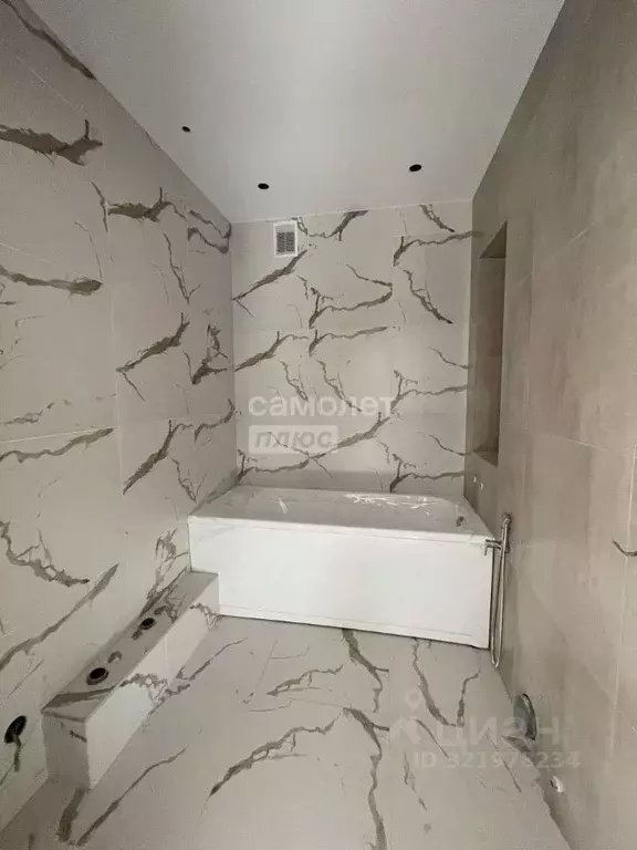 Студия Липецкая область, Липецкий муниципальный округ, с. Ленино ул. ... - Фото 1