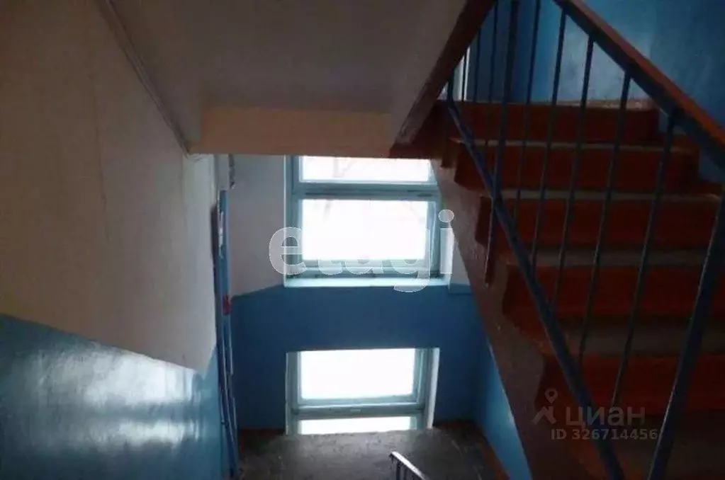 Студия Кемеровская область, Новокузнецк проезд Курбатова, 4 (24.6 м) - Фото 1