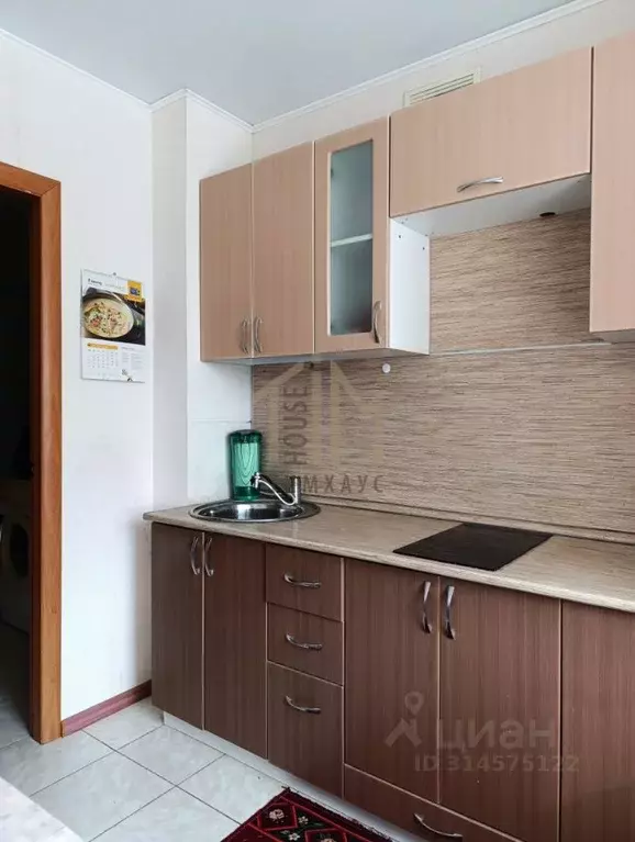 2-к кв. Омская область, Омск Светловская ул., 10 (40.2 м) - Фото 2