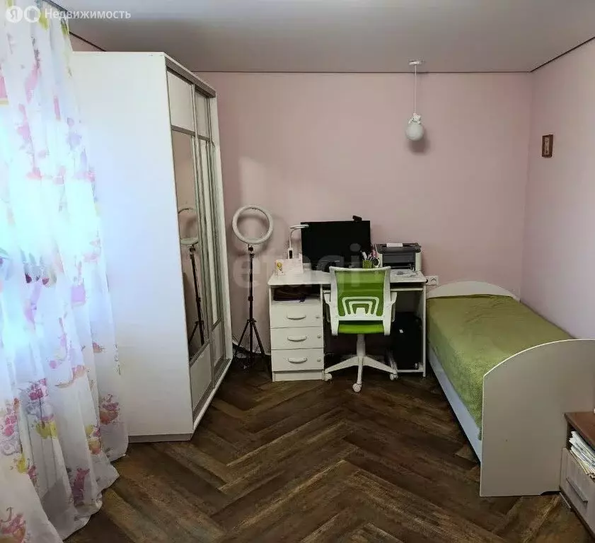 3-комнатная квартира: Саратов, 13-й Шелковичный проезд, 13 (93 м) - Фото 1