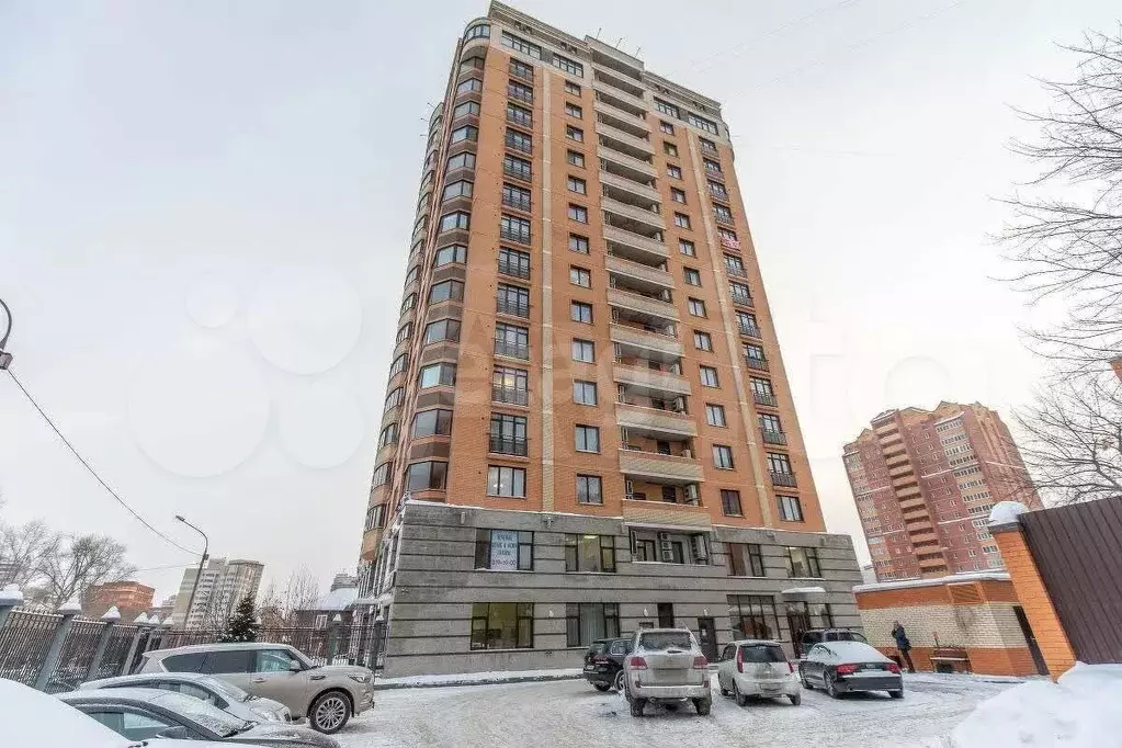 1-к. квартира, 52 м, 3/18 эт. - Фото 1