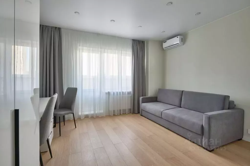 Студия Липецкая область, Липецк ул. М.И. Неделина, 4Д (26.0 м) - Фото 1