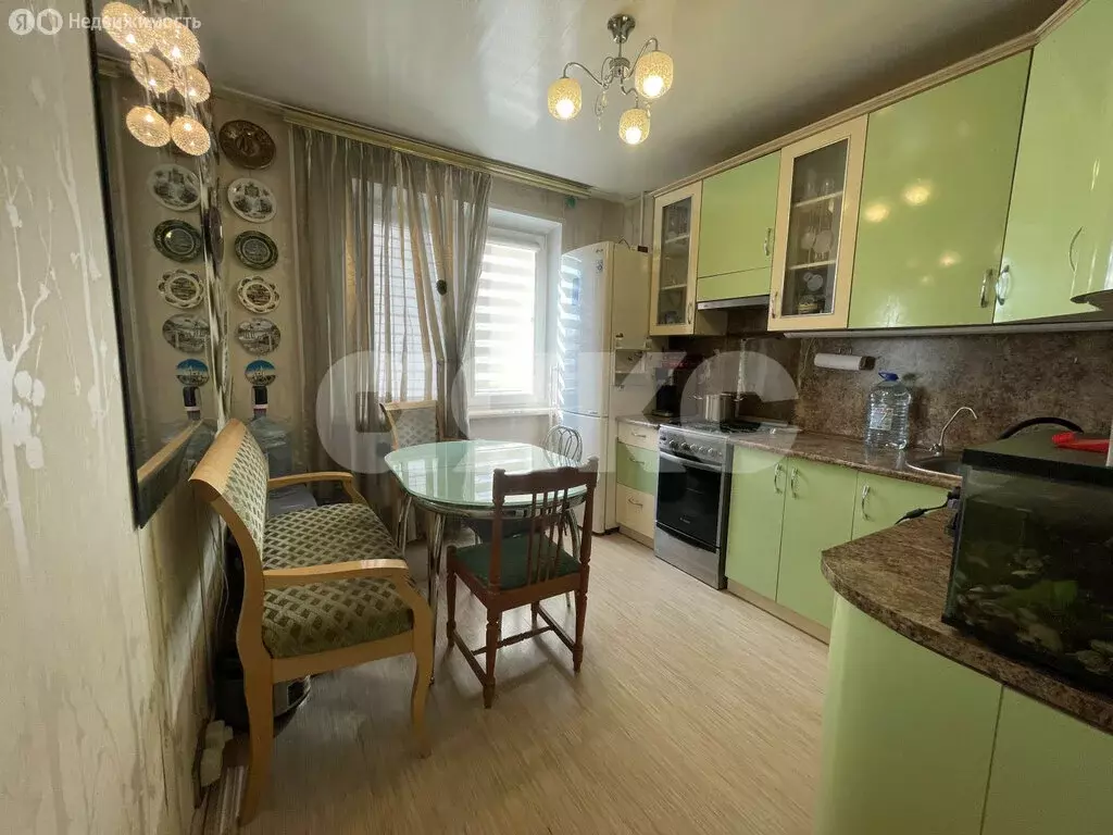 4-комнатная квартира: Бронницы, Комсомольский переулок, 4 (92.8 м) - Фото 1