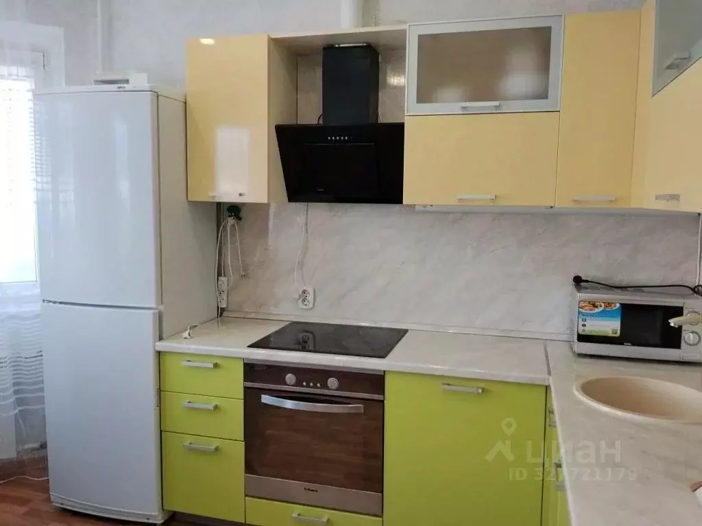 2-к кв. Курская область, Курск просп. Вячеслава Клыкова, 79 (58.0 м) - Фото 2