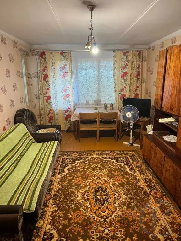 3-к кв. Крым, Красногвардейский район, Октябрьское пгт ул. ... - Фото 0