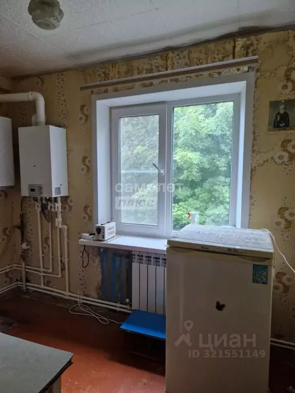 3-к кв. Калужская область, Дзержинский район, Товарково городское ... - Фото 1