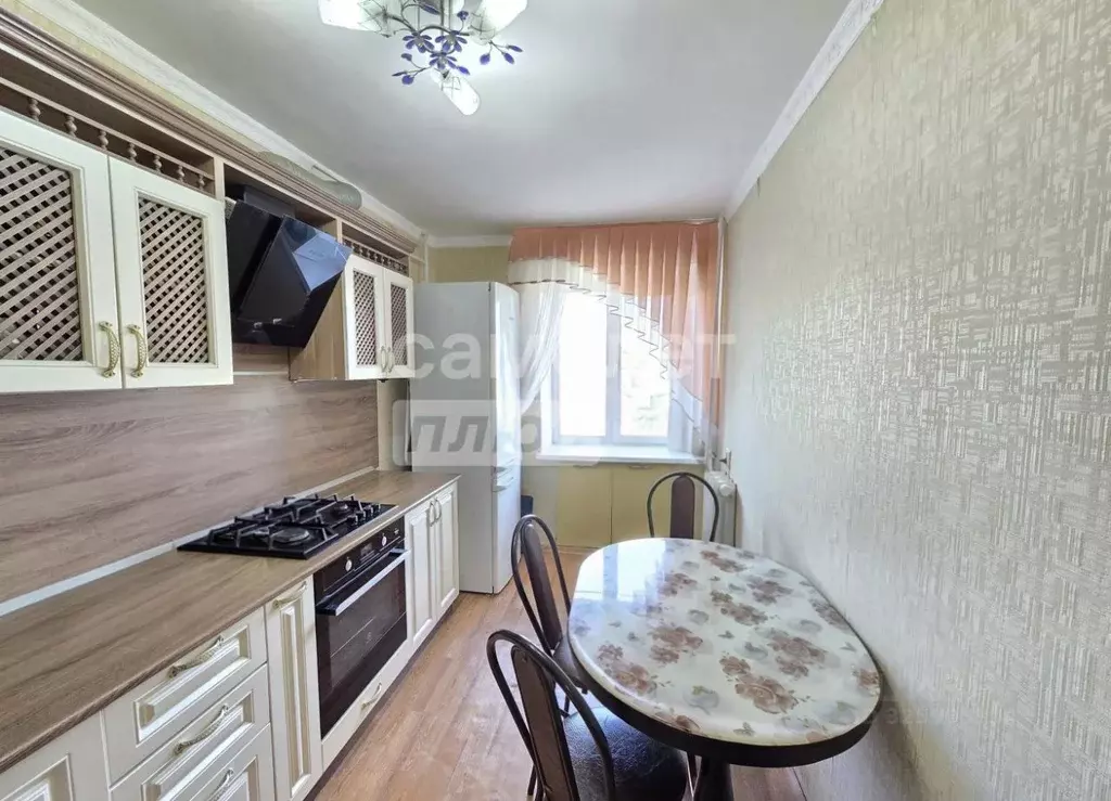 4-к кв. Башкортостан, Мелеуз ул. Бурангулова, 21 (77.9 м) - Фото 1