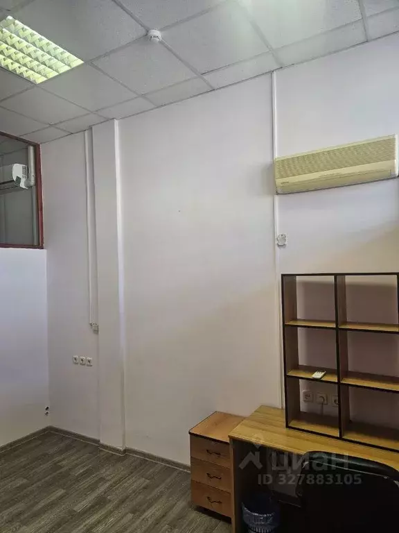 Офис в Самарская область, Тольятти ул. Свердлова, 51 (12 м) - Фото 2