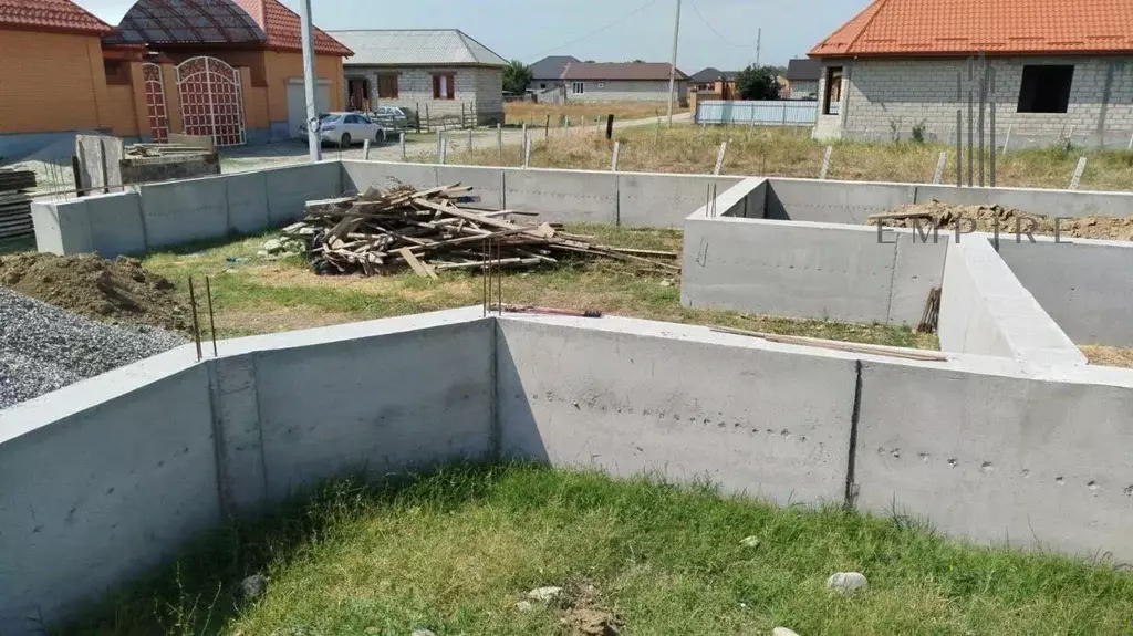 Участок в Чеченская республика, Гудермес ул. Айсханова, 31 (6.0 сот.) - Фото 1