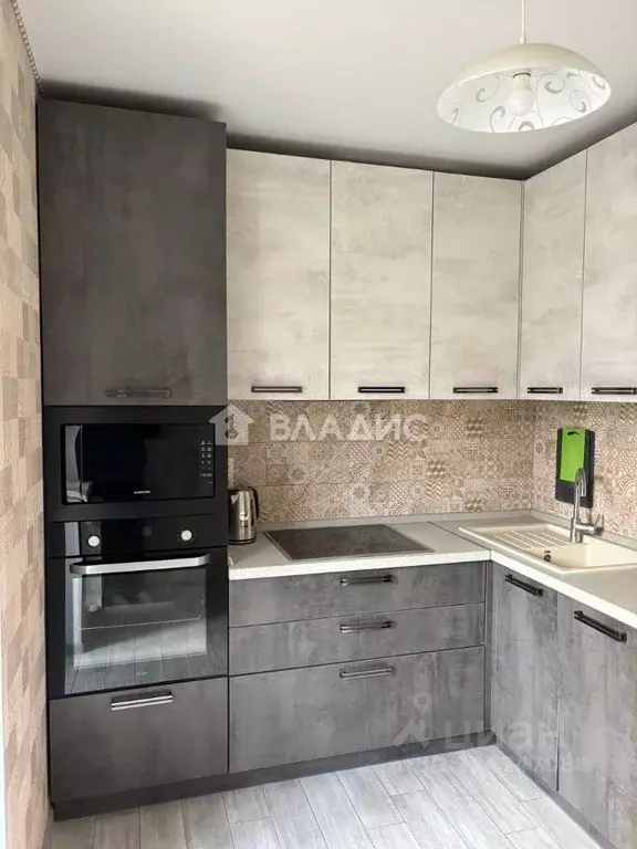 2-к кв. Белгородская область, Белгород ул. 5 Августа, 36к2 (52.9 м) - Фото 2