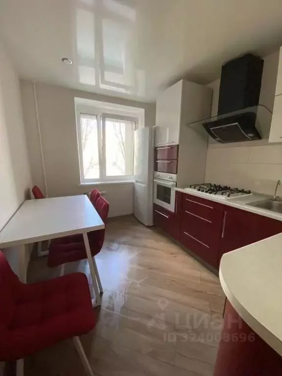 3-к кв. Волгоградская область, Волгоград просп. Героев Сталинграда, 48 ... - Фото 1