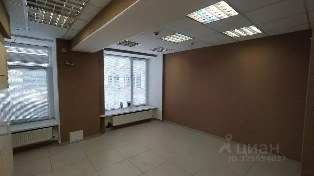 Офис в Москва Старокалужское ш., 62с1к9 (202 м) - Фото 2