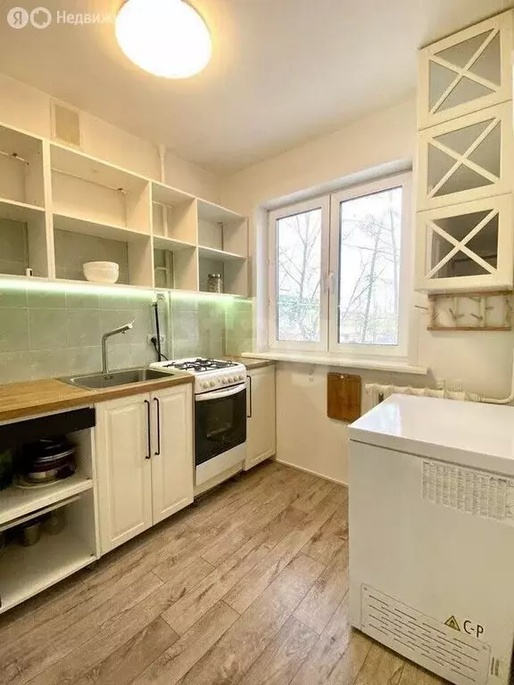 3-комнатная квартира: Новоалтайск, улица Анатолия, 23 (60.3 м) - Фото 1