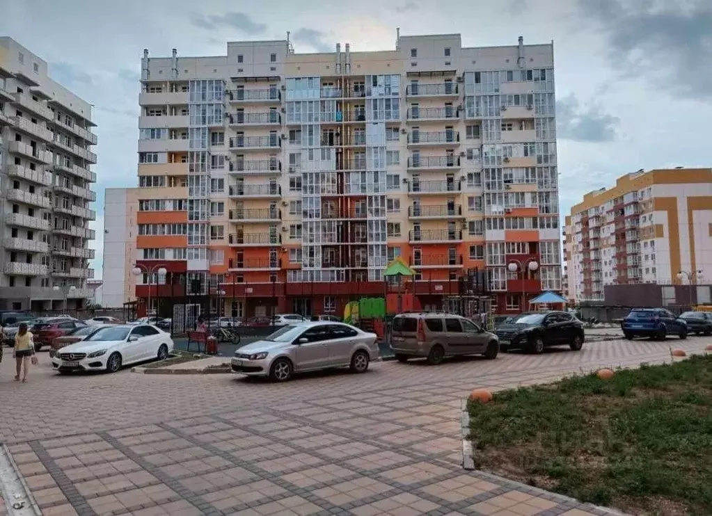 1-к кв. Крым, Симферополь просп. Александра Суворова, 5 (47.1 м) - Фото 1