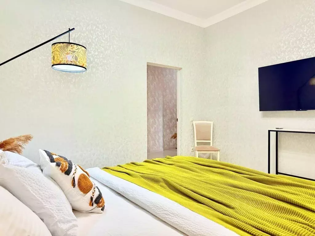 2-к кв. Дагестан, Махачкала ул. Даниялова, 112 (80.0 м) - Фото 1