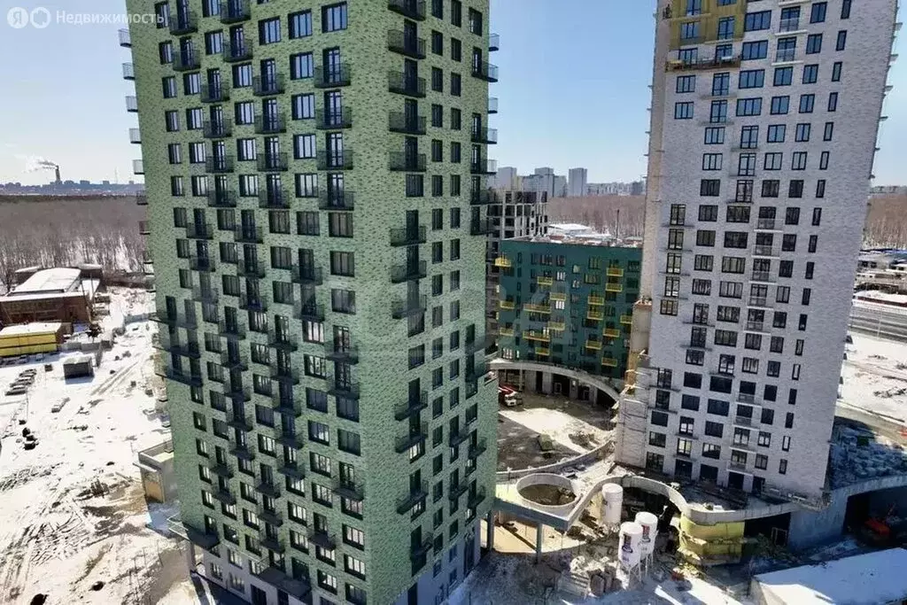 2-комнатная квартира: Тюмень, микрорайон Тарманы, улица Малышева, 31к1 ... - Фото 0