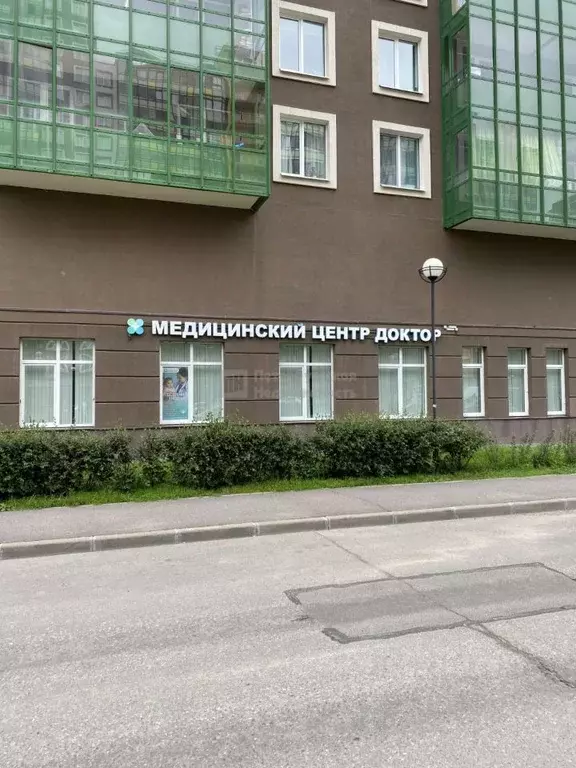 Торговая площадь в Ленинградская область, Мурино Всеволожский район, ... - Фото 1