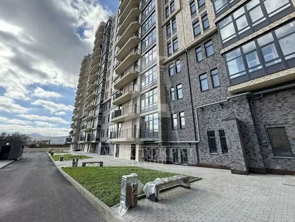 2-к кв. Ставропольский край, Пятигорск ул. Нежнова, 21 (63.2 м) - Фото 2