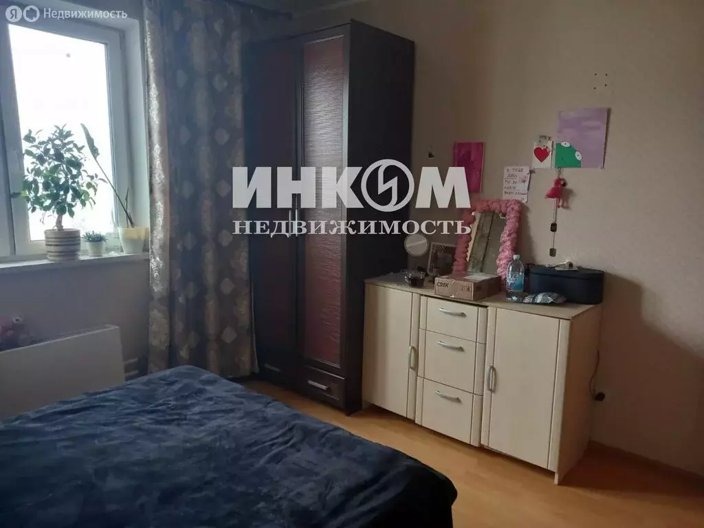 3-комнатная квартира: Москва, улица Барболина, 4 (72.1 м) - Фото 0