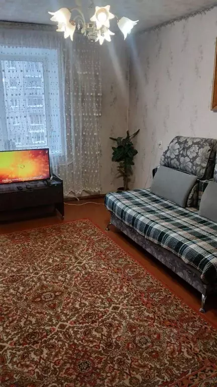 2-к кв. Нижегородская область, Нижний Новгород ул. Движенцев, 32А ... - Фото 1