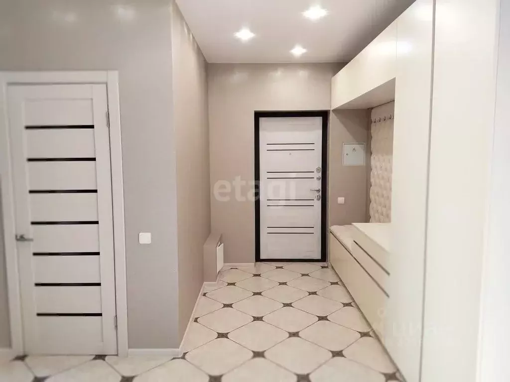 2-к кв. Смоленская область, Смоленск ул. Генерала Трошева, 8 (64.4 м) - Фото 1