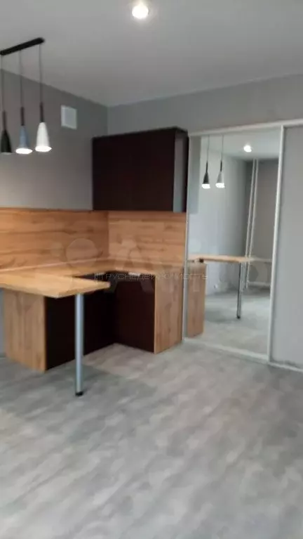 Комната 20 м в 3-к., 2/5 эт. - Фото 0